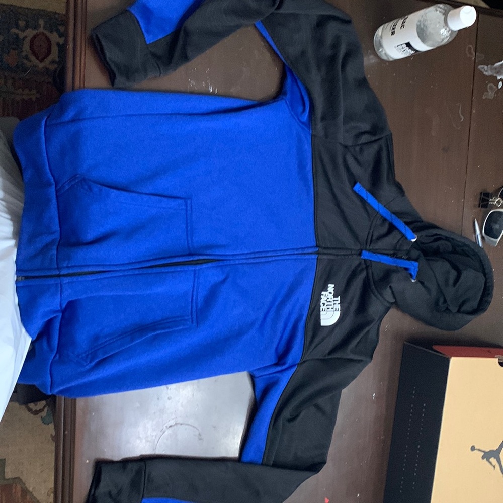 North face zip up hoodie
